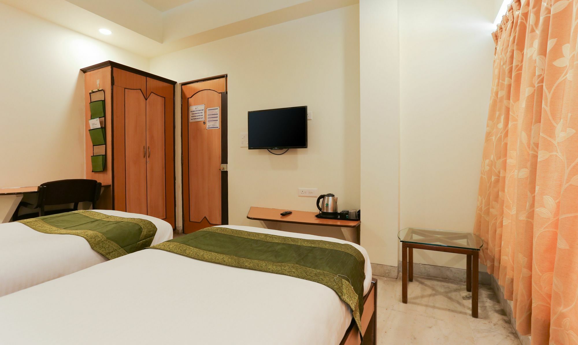 Itsy Hotels Hill View Ex بونة المظهر الخارجي الصورة