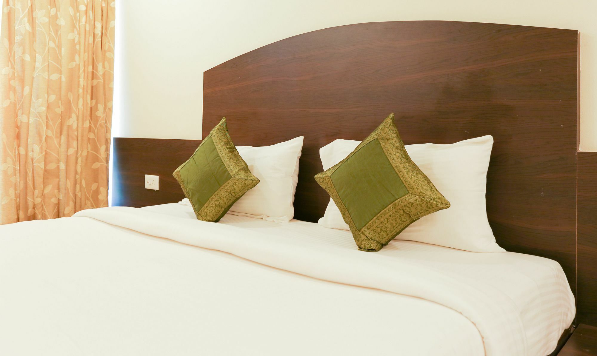 Itsy Hotels Hill View Ex بونة المظهر الخارجي الصورة